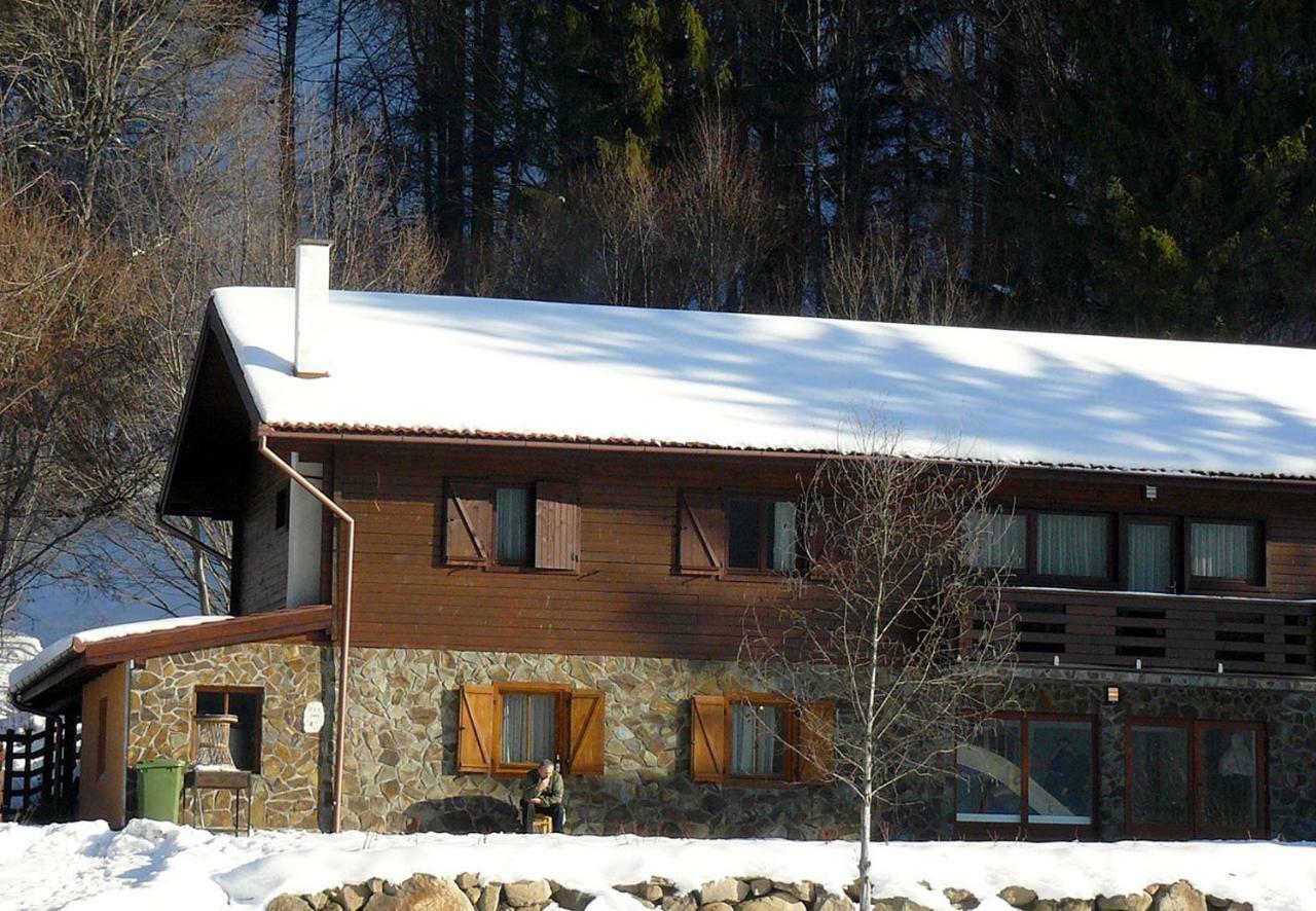 3A Guest House Sicasău Exterior foto